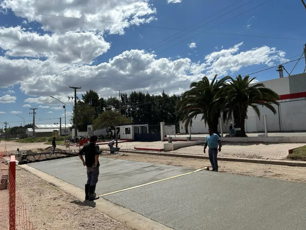 Pavimentación Parque Frondizi - Thumbnail 7
